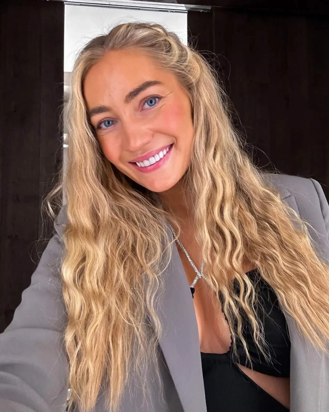 Лена Селнес