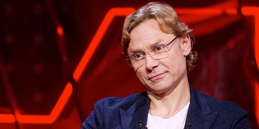 Валерий Карпин