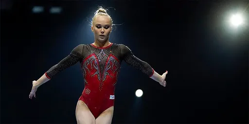 Гимнастка Мельникова рассказала, что ей пришлось изменить музыку в вольных упражнениях из-за авторских прав