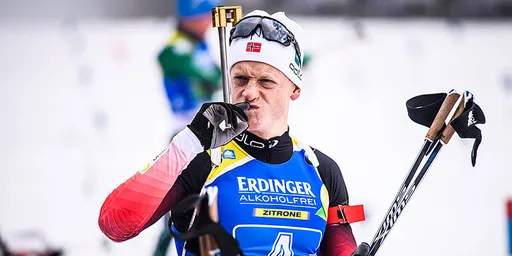 Йоханнес Бё выиграл спринт на этапе Кубка мира в Оберхофе, Елисеев — 10-й