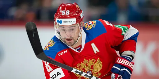 Нападающий сборной России по хоккею Слепышев рассказал о подготовке команды к ОИ-2022