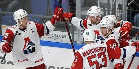 «Амур» уступил «Локомотиву» и продлил серию поражений до пяти матчей
