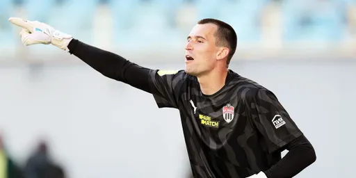 «Локомотив» может бесплатно подписать голкипера «Химок» Лантратова
