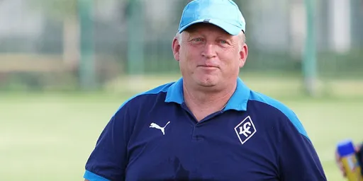 Осинькин: со мной никто не связывался из «Сочи», я работаю дальше в «Крыльях»