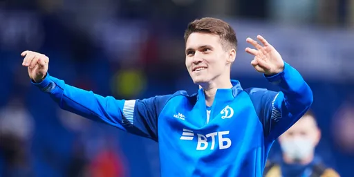 Форвард «Динамо» Грулёв успешно перенес операцию после перелома ключицы