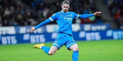Сазонов заявил, что его вдохновляет игра Кварацхелии за «Наполи»