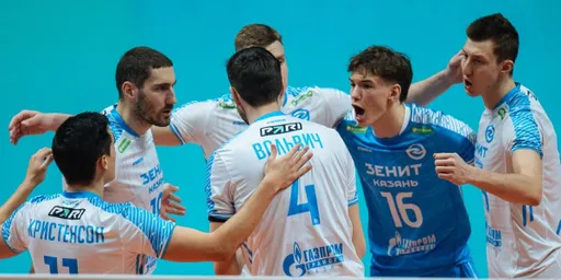 Казанский «Зенит» первым вышел в финал чемпионата России по волейболу