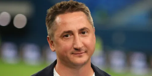 Быстров: Абаскаль – это физрук, который приходит на тренировки, но ничего не делает