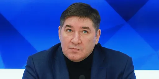 Кожевников: чем чаще приглашать на хоккей таких как Бузова, тем больше будет вырастать Задоровых