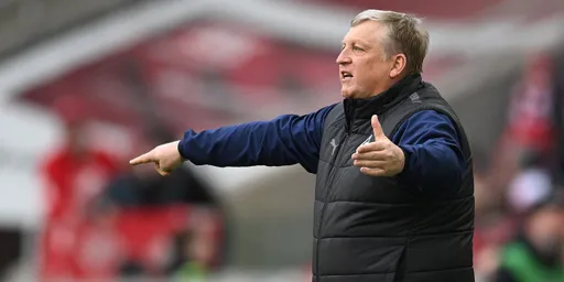 Осинькин – о переходе в «Рубин»: даже не спрашивайте про этот бред. Рахимов выиграл 7 игр – и я должен его сменить?