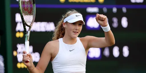 Мирра Андреева в трёх сетах обыграла Парри в третьем круге Australian Open