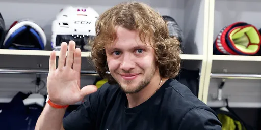 Панарин отметился голевой передачей в матче НХЛ с «Анахайм Дакс»