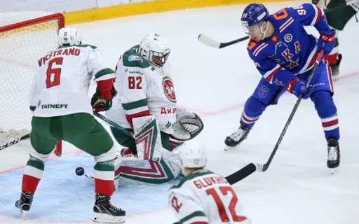 «Ак Барс» нанес первое поражение СКА под руковдством Ротенберга