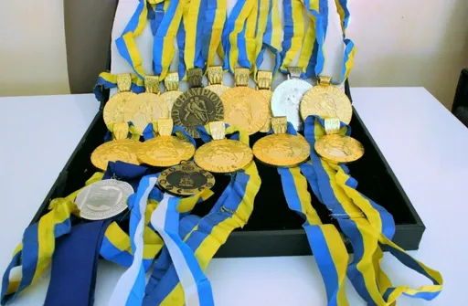 Медали олимпийского чемпиона выставлены на аукцион eBay