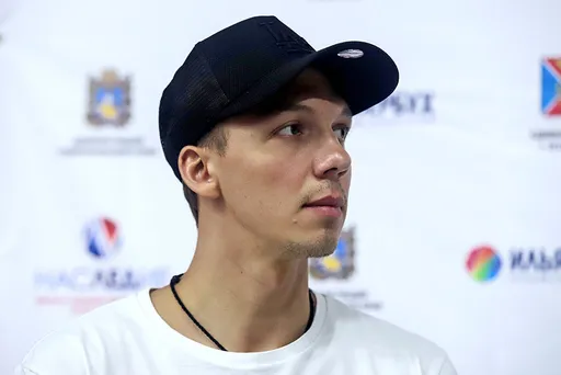 Избивший фигуриста Соловьева не хочет в СИЗО, так как ему нужно сдавать сессию в МГУ