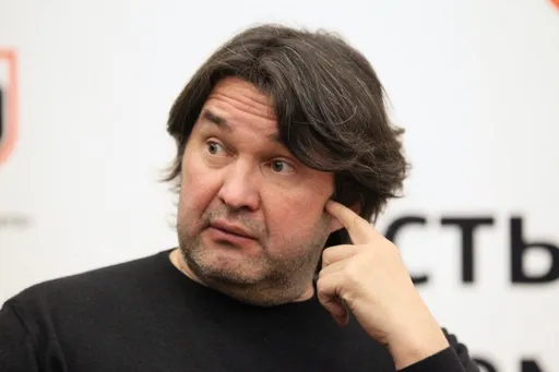 Газизов после вылета «Салавата Юлаева» из Кубка Гагарина пригласил хоккеистов и тренеров на матчи «Уфы»