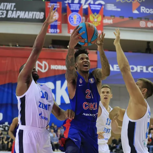 «Зенит» выиграл у ЦСКА в Единой лиге ВТБ