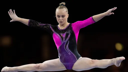 Олимпийская чемпионка Мельникова призналась, что немного завидует участникам международных стартов