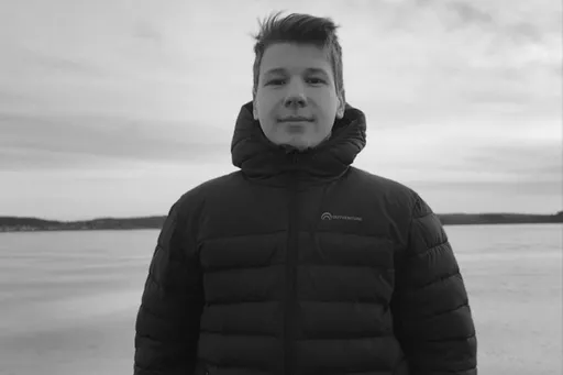 Школа Москомспорта прокомментировала смерть 17-летнего футболиста на поле