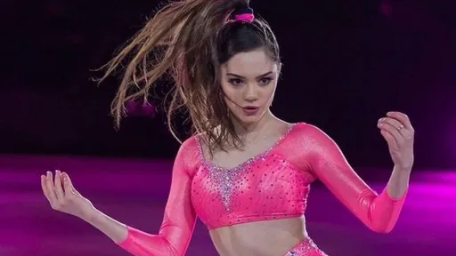 Фигуристка Евгения Медведева поделилась с фанатами откровенным фото