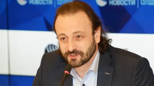 Авербух допустил, что фигуристы Степанова и Букин могут пропустить сезон
