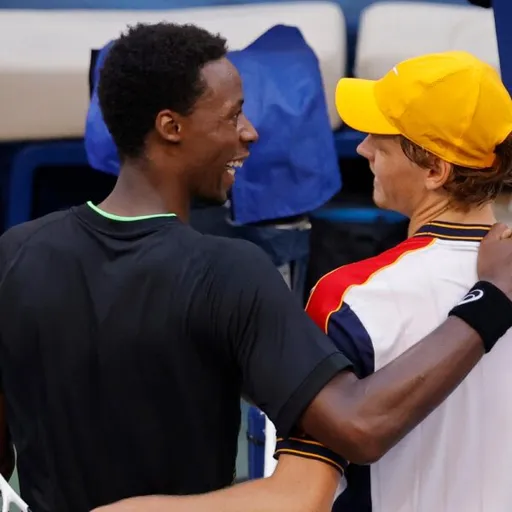 Синнер обыграл Монфиса и защитил титул чемпиона теннисного турнира ATP-250 в Софии
