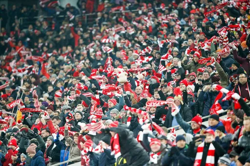 Полиция начала проверку инцидента с появлением баннера против Fan ID на матче «Зенит» – «Спартак»