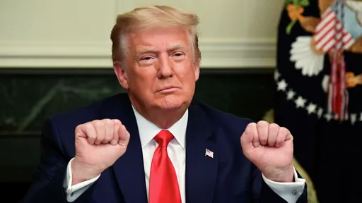 Дональду Трампу объявлен импичмент