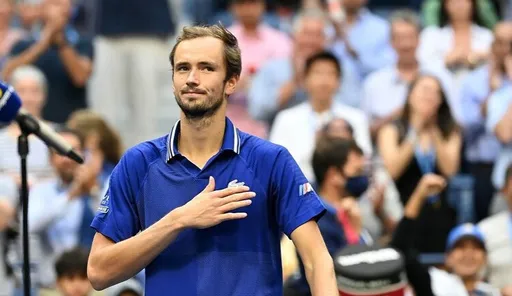 Медведев снова в финале US Open! Либо выиграет свой первый «шлем», либо Джокович сотворит историю
