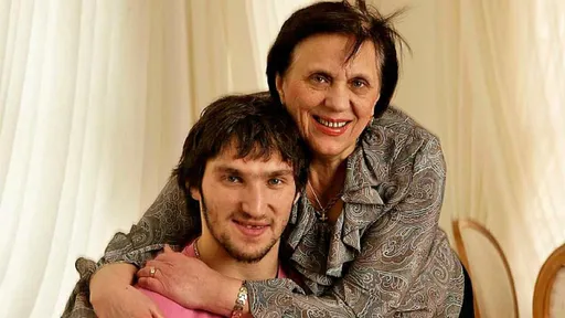 Мама Овечкина высказалась о пятиматчевой победной серии «Вашингтона»