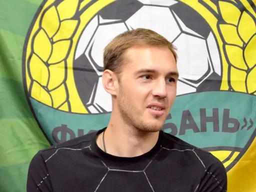 Фролов: в «Кубани» Петреску говорили, что денег нет, кормили нас бульоном для вида. В тарелке одна желтая вода