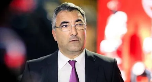 Вайсфельд заявил, что сборную России могут отправить в низший дивизион ЧМ по хоккею