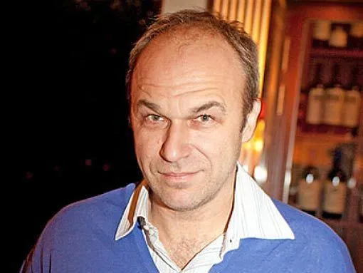 Чесноков — о недопуске российских теннисистов на «Уимблдон»: жаль, что они начали так щипать спортсменов