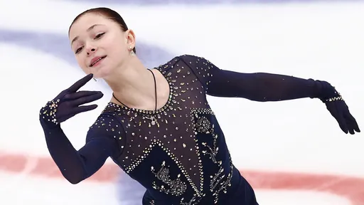 Самоделкина выиграла третий этап Кубка России