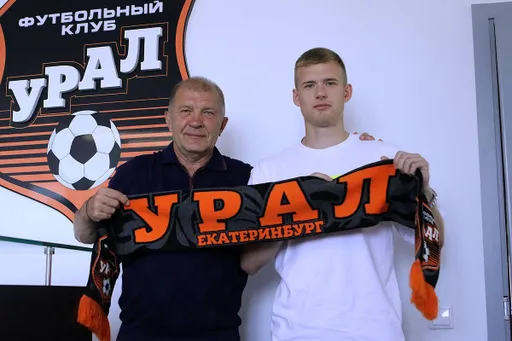 Нападающий «Локомотива» Агеев перешёл в «Урал»