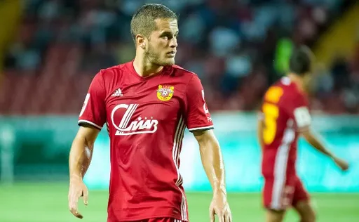 Сербский футболист Чаушич о конфликте на Украине: если бы Америка не влезала, то ничего бы не произошло