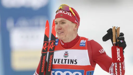 Большунов завоевал золотую медаль в разделке на чемпионате России по лыжным гонкам