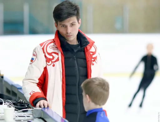 Тренер Розанов покинул академию Плющенко спустя год после ухода от Тутберидзе