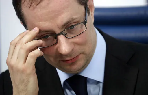 Терюшков выразил мнение, что Лантратов в ближайшее время станет основным голкипером сборной России