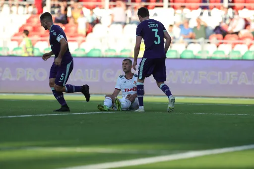 «Уфа» – «Локомотив» – 1:1: видеообзор матча с удалением Баринова