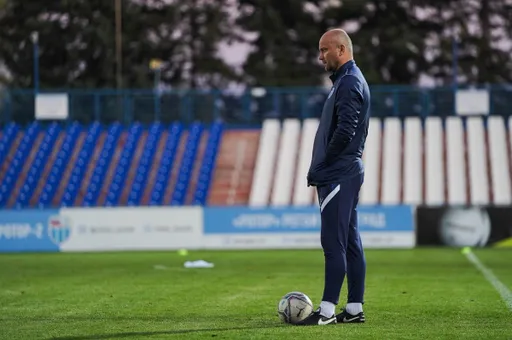 Главный тренер «Ротора» Хохлов покидает клуб