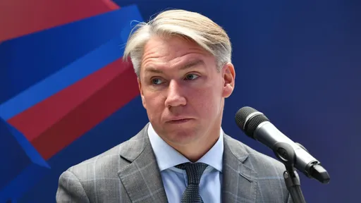 Сорокин не исключил санкций в отношении ФИФА при нарушении контракта с производителем пива Bud