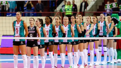 «Локомотив» обыграл московское «Динамо» и вышел в финал женского чемпионата России по волейболу