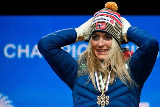 Олимпийская чемпионка Игр-2022 по лыжным гонкам Йохауг отказалась выступить на Кубке мира в Тюмени