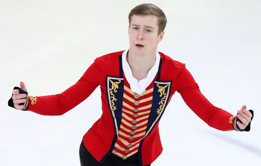 Самарин выиграл короткую программу на Гран-при России