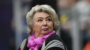 Тарасова отреагировала на снятие Косторной с командного турнира в Москве