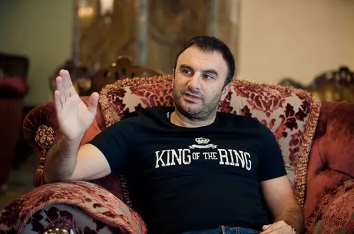 Шуми Бабаев опроверг информацию о переговорах по Жафярову с «Металлургом»