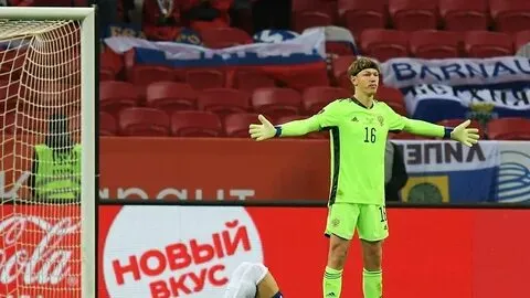 Сафонов – лучший игрок сборной России в матче с Хорватией по версии Whoscored, Кудряшов – худший