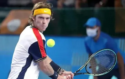 Рублев не смог выйти в полуфинал St. Petersburg Open