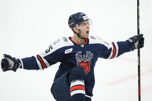 «Торпедо» разгромило «Автомобилист» в матче КХЛ